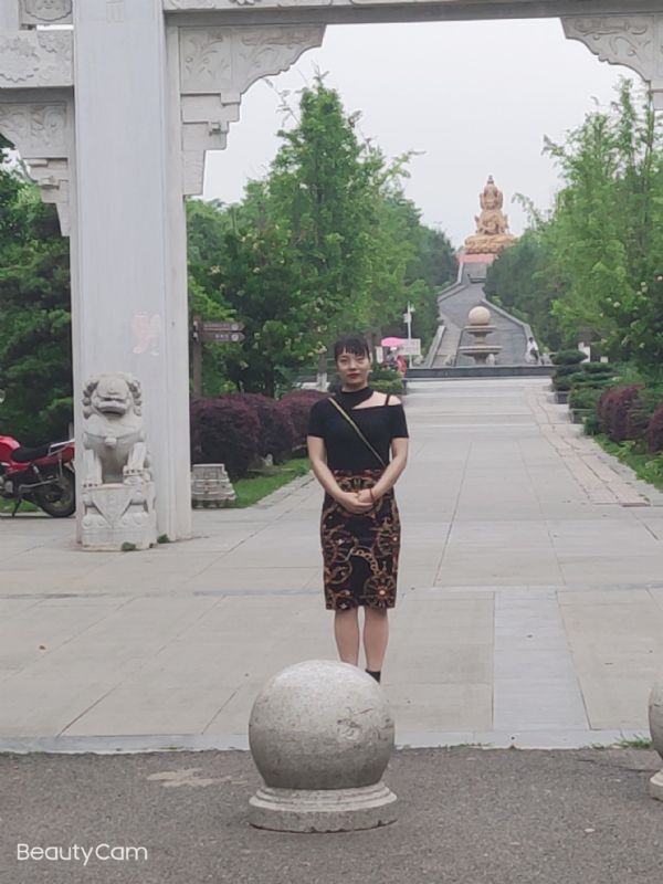 魏沐阳子的第三张照片--随州交友中心